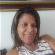 Graduada en lengua castellana e inglés, dicto clases de español e inglés de una manera integral y dinámica, comunícate de manera efectiva y con seguridad